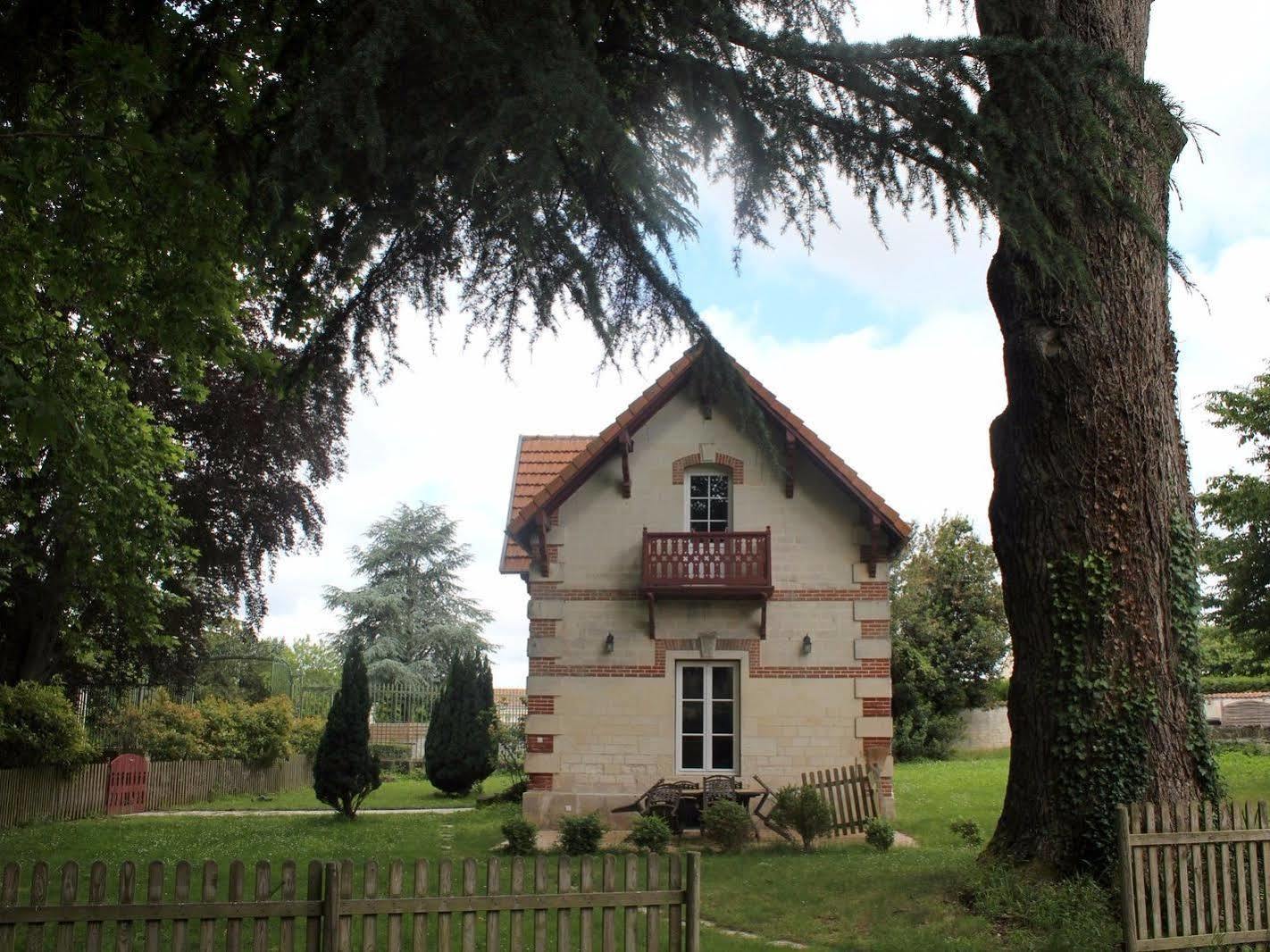 Domaine Des Chais Thénac Exterior foto